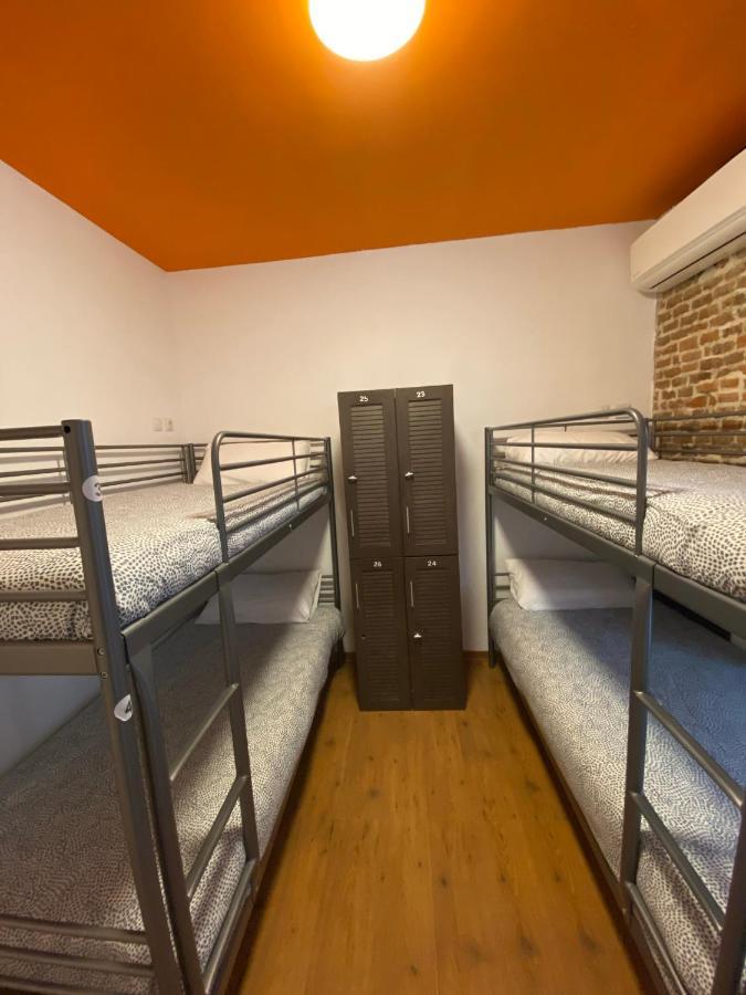 Arc House Pop Art Hostel Μαδρίτη Εξωτερικό φωτογραφία