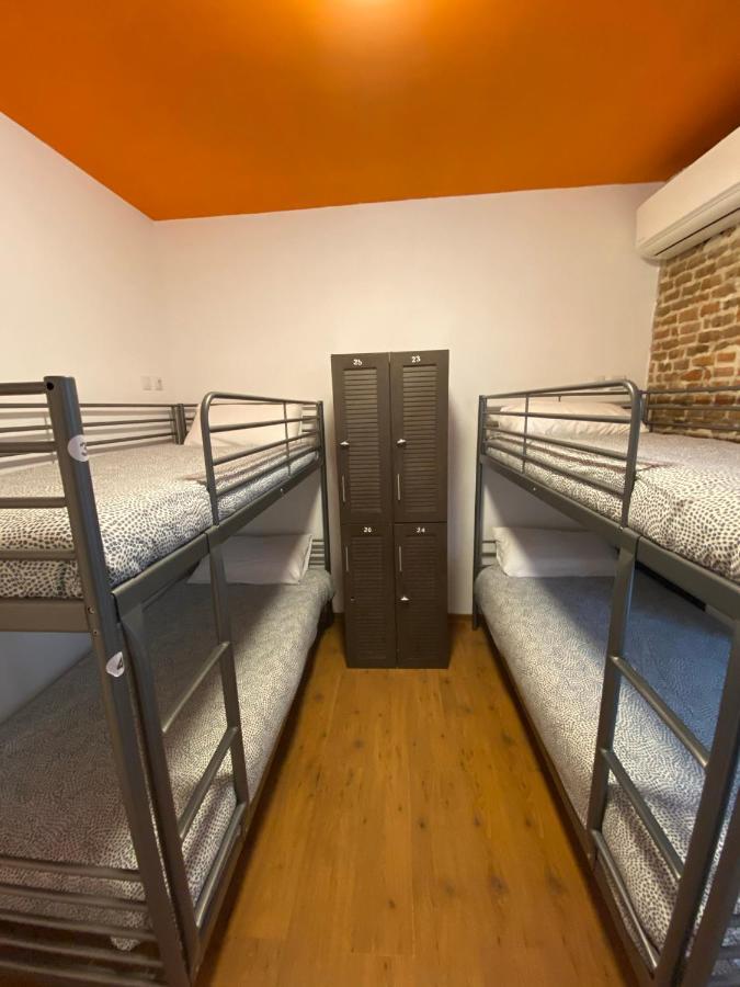 Arc House Pop Art Hostel Μαδρίτη Εξωτερικό φωτογραφία